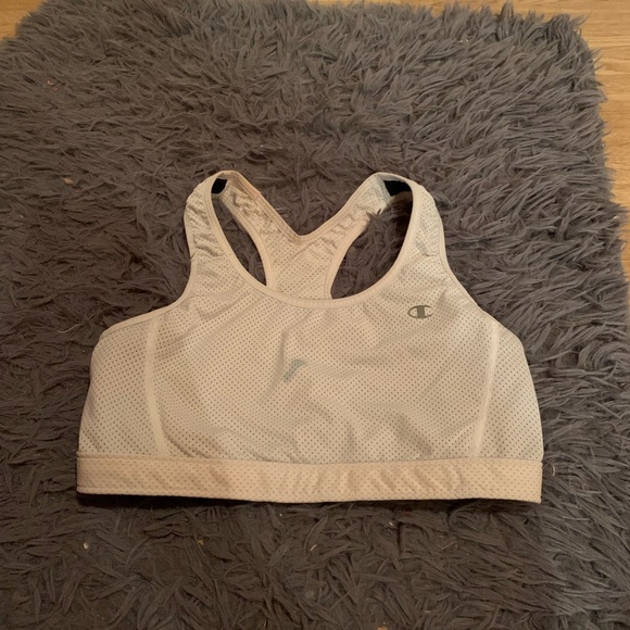 Champion reversible sports bra size small - Picture 5 of 6